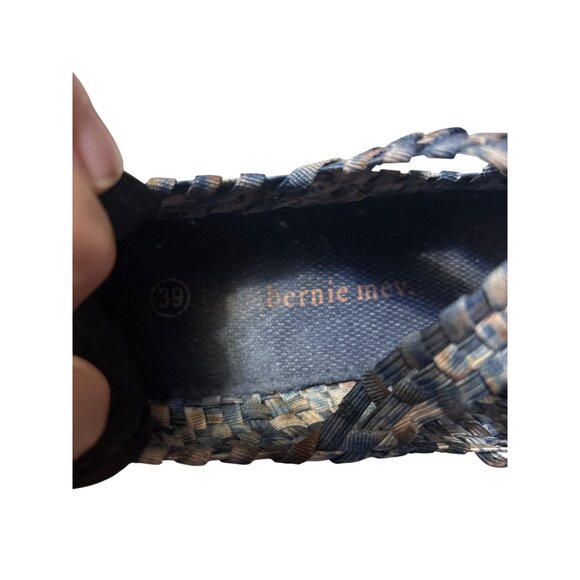 Bernie Mev Womens Woven Platform Mary Jane Shoes Size 8 Blue Beige Elastic Comfo - Picture 5 of 7